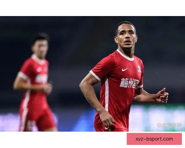 亚森临危接手青岛海牛妙手调教铁血反击最终成功保级书写中超励志