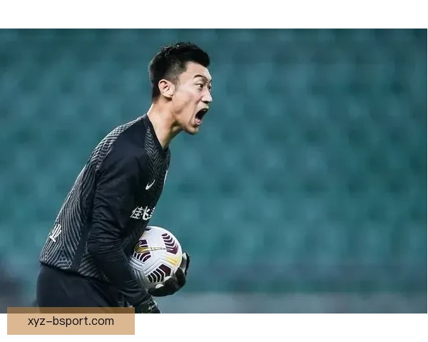 胡梅尔斯罗马首秀不幸自摆乌龙引发球迷热议和媒体关注